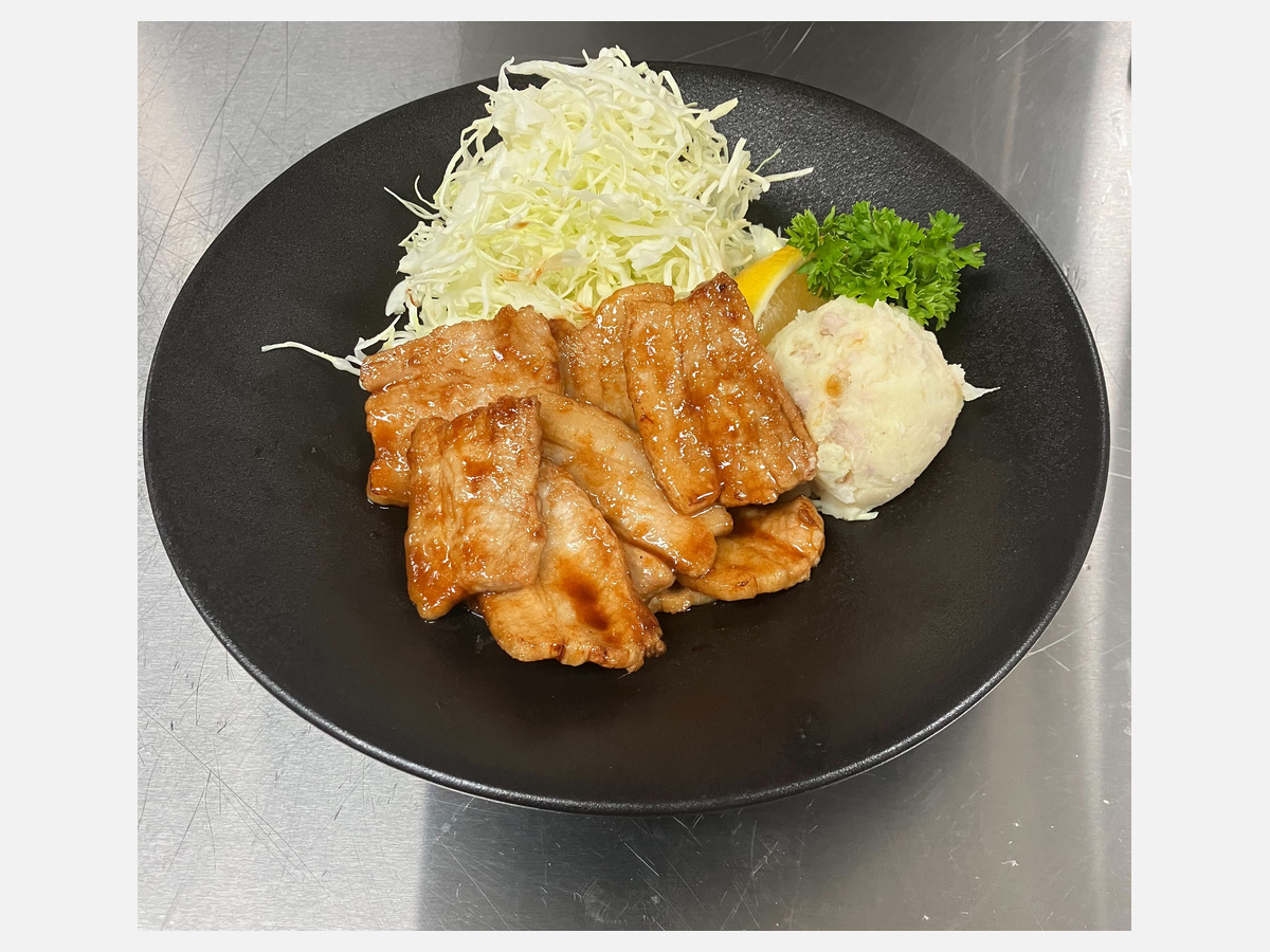 Japanese Ginger Pork / 生姜焼き (1/3)