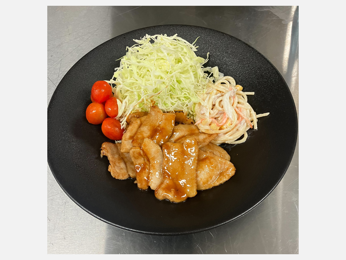 Japanese Ginger Pork / 生姜焼き (1/4)