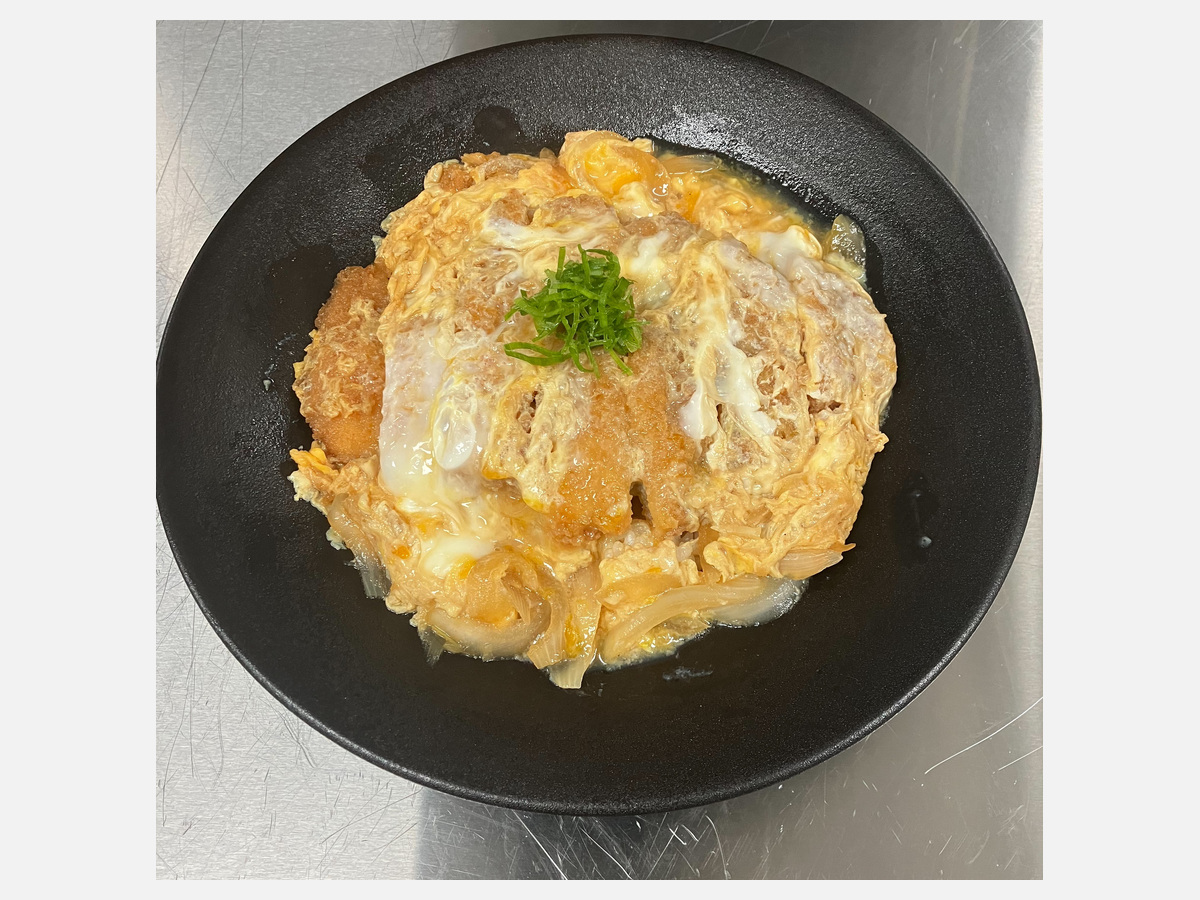 Katsudon / カツ丼 (1/3)