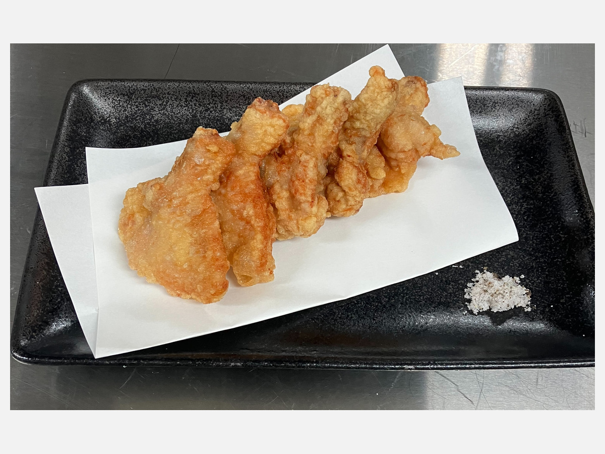 Japanese Fried Chicken Wings / 手羽唐揚げ (1/7)
