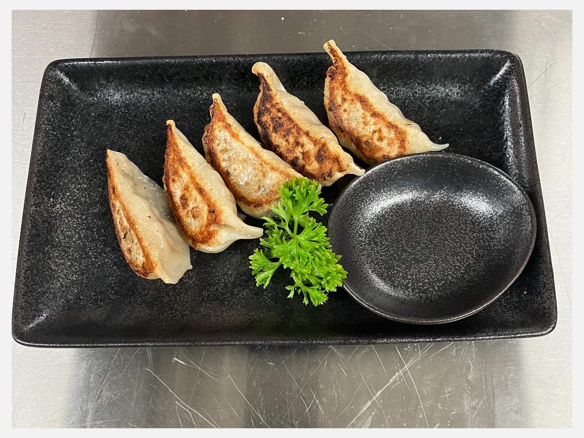 Kinke Gyoza / 餃子 (4/9)
