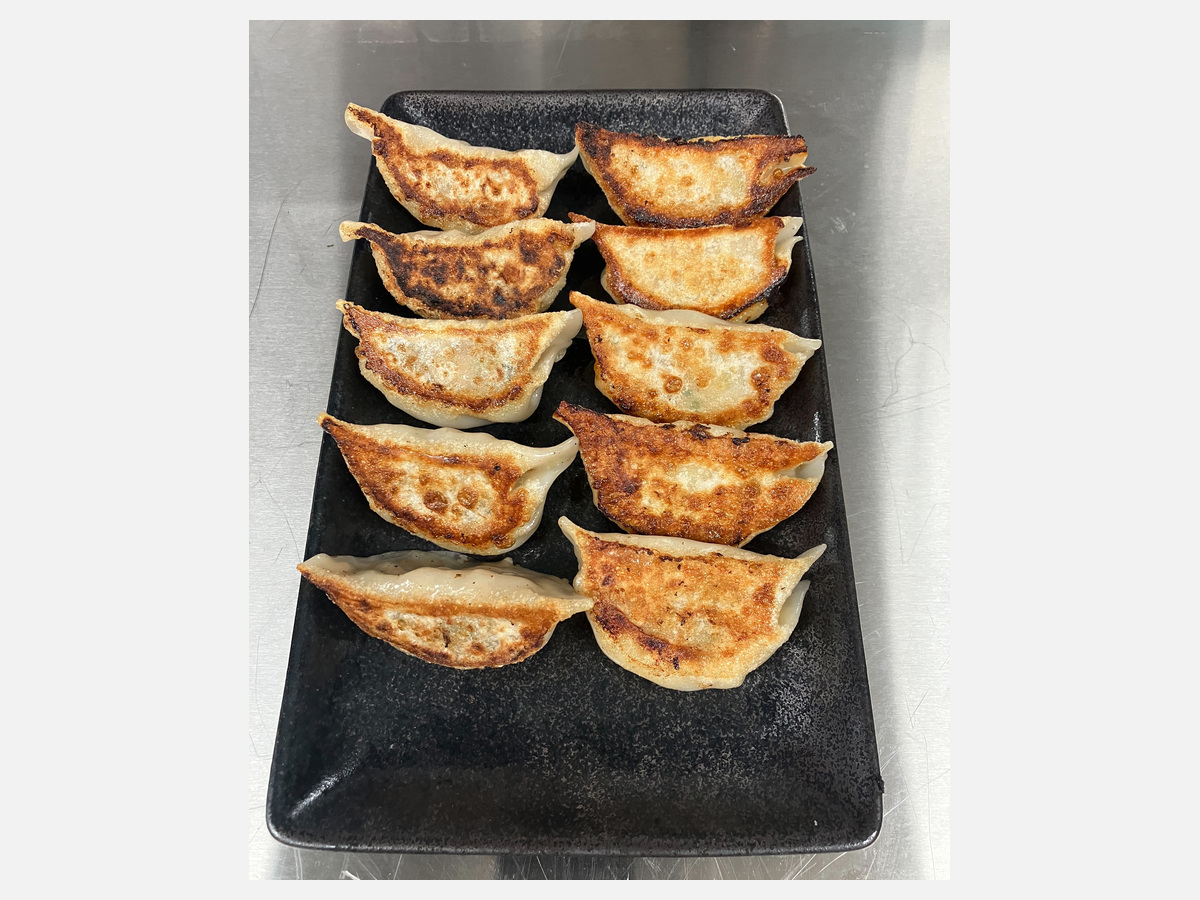 Kinke Gyoza / 餃子 (6/9)