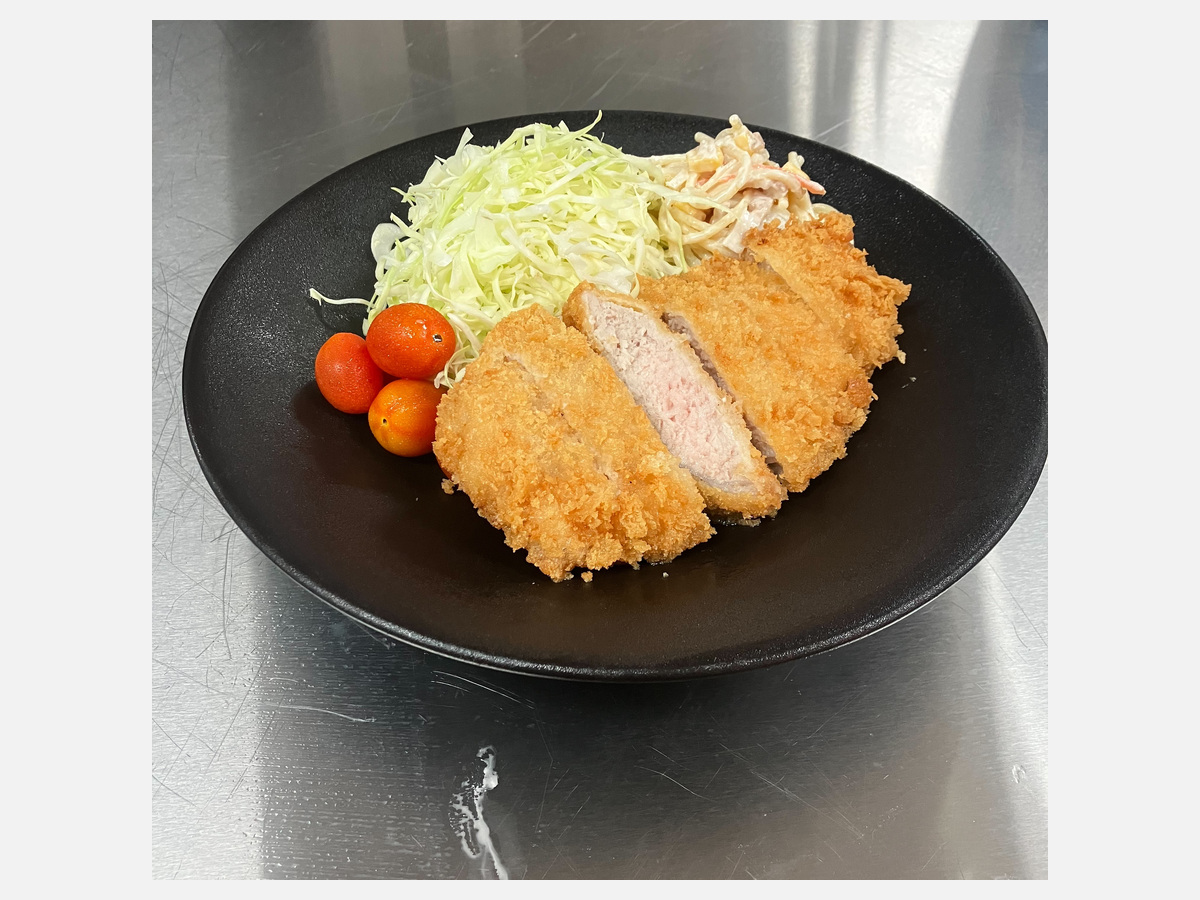Tonkatsu / トンカツ (1/2)