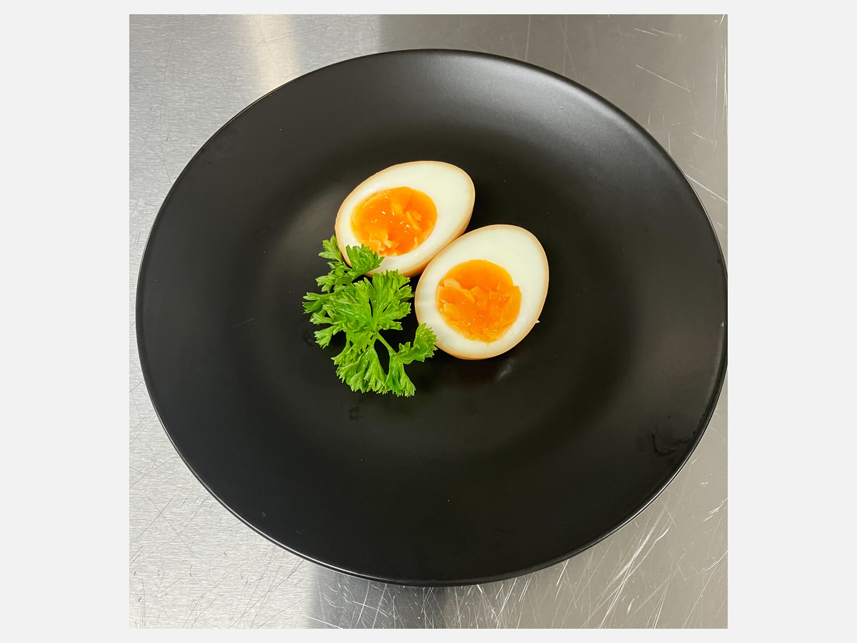 Seasoned Egg (Ajitama) / 味玉 (1/1)